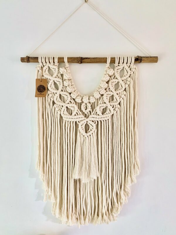 suspensionmuralecollierderoses-atelierplumbago suspension murale collier de roses atelier plumbago